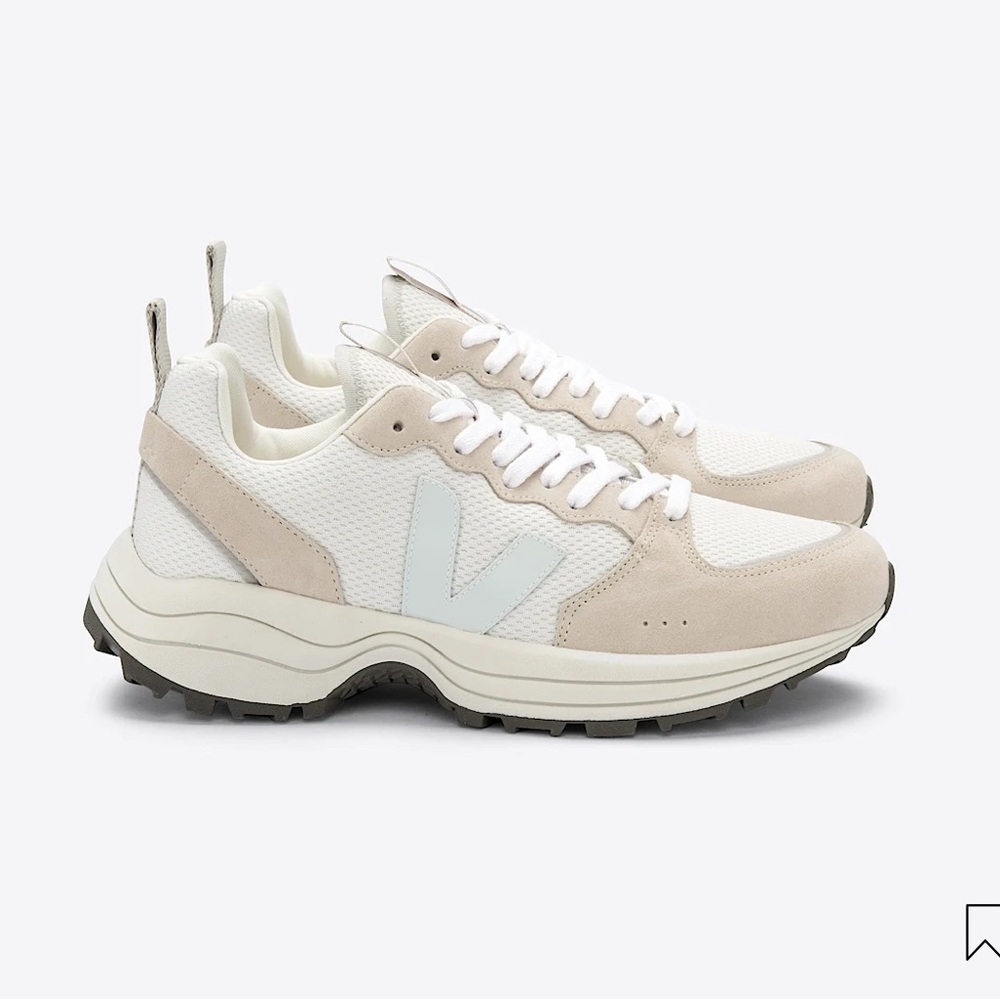 Veja VENTURI ALVEOMESH GRAVEL MENTHOL